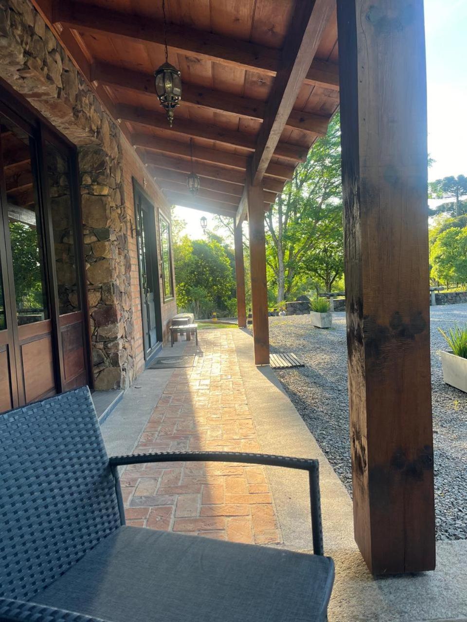 A Estalagem Hospedaria Flores da Cunha Esterno foto